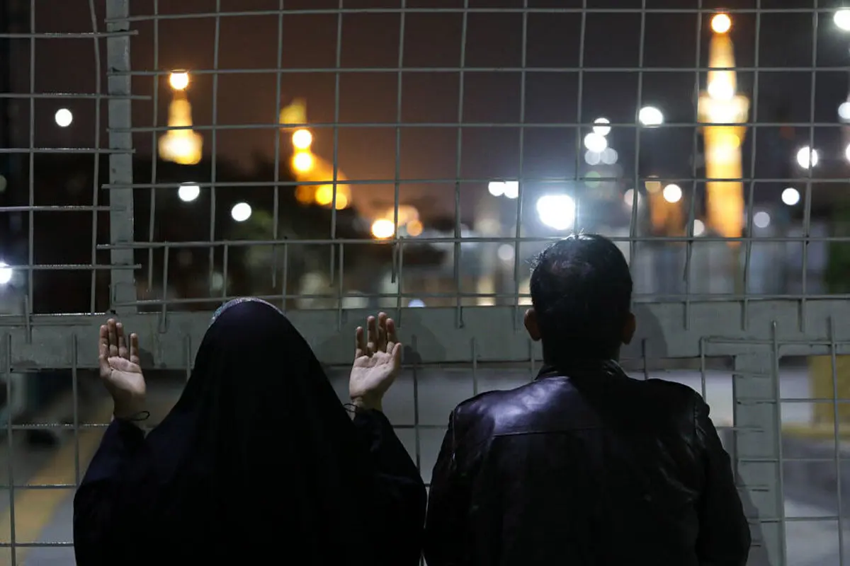 حال و هوای سحر ماه مبارک رمضان در کنار حرم رضوی (ع) + عکس