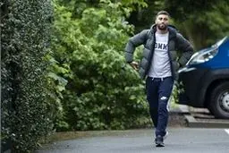 رسانه بلژیکی: کاوه رضایی یک مهاجم تمام‌ عیار است