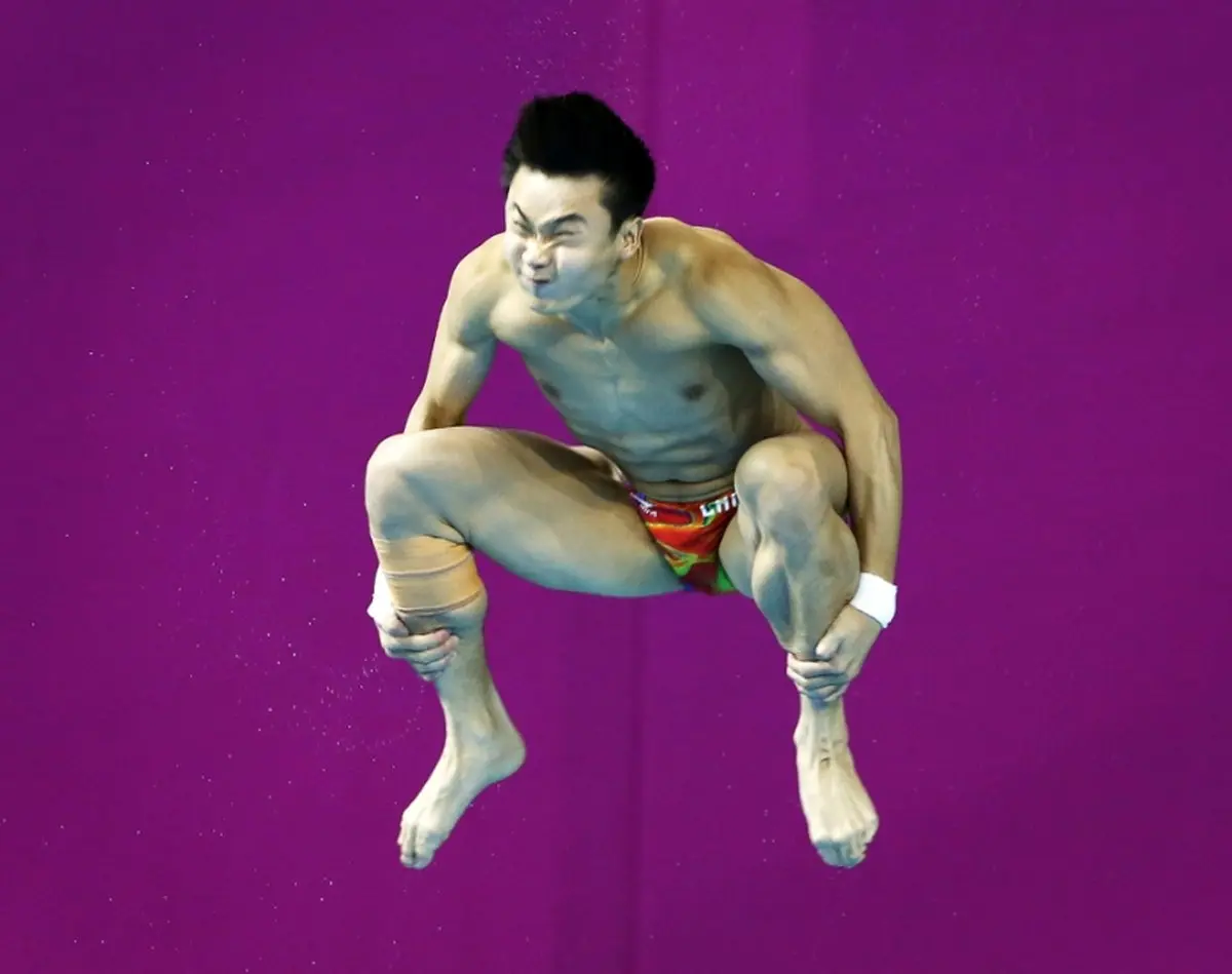 یک شیرجه طلایی /عکس