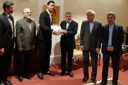 تقدیر از ستاره بسکتبال ایران پس از خداحافظی از تیم ملی/ ساهاکیان: شاهین طبع حرفم را جدی نگرفت