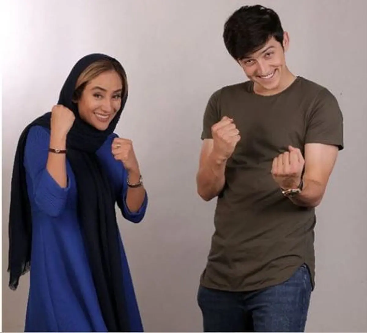 ژست عجیب و غریب بهاره افشاری و سردار آزمون/عکس