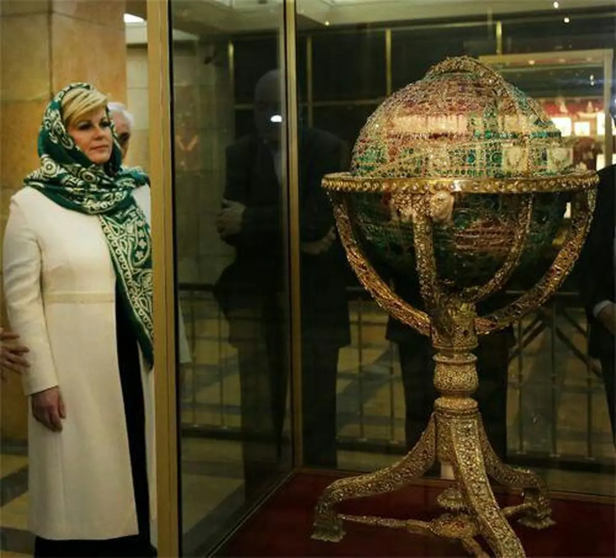 بازدید رییس جمهور کرواسی از خزانه جواهرات ملی (عکس)