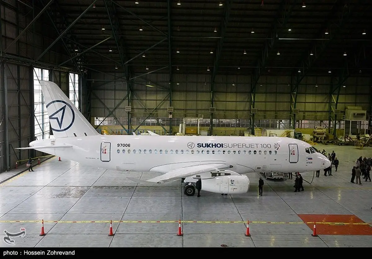 بازاریابی هواپیمای سوخوی سوپرجت ۱۰۰ در ایران/تصاویر