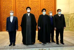 تصاویر | تجدید میثاق رئیسی با آرمان‌های امام