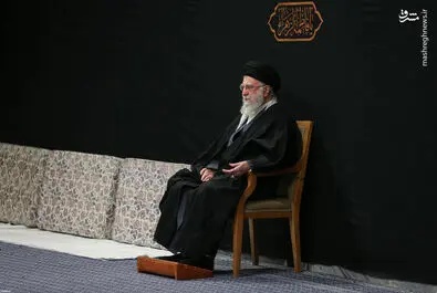 رهبر انقلاب