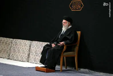 رهبر انقلاب