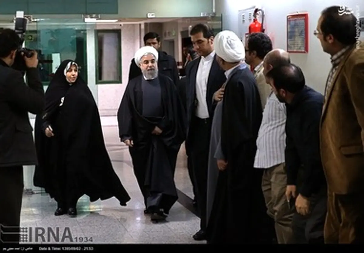 عیادت رییس جمهور و رییس مجلس از آیت الله موسوی اردبیلی/تصاویر