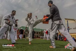 تصاویری از آموزش دفاع شخصی به دختران کشمیر