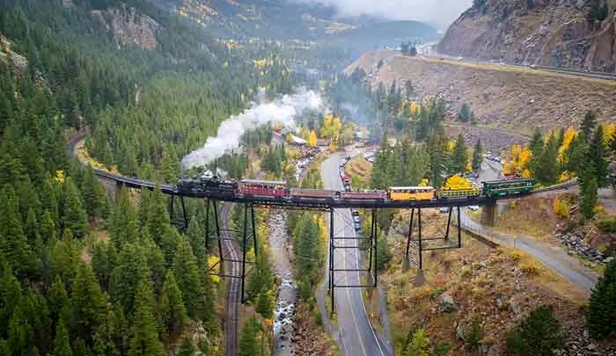 تصاویری از راه آهن حلقه ای جرج تاون ببینید