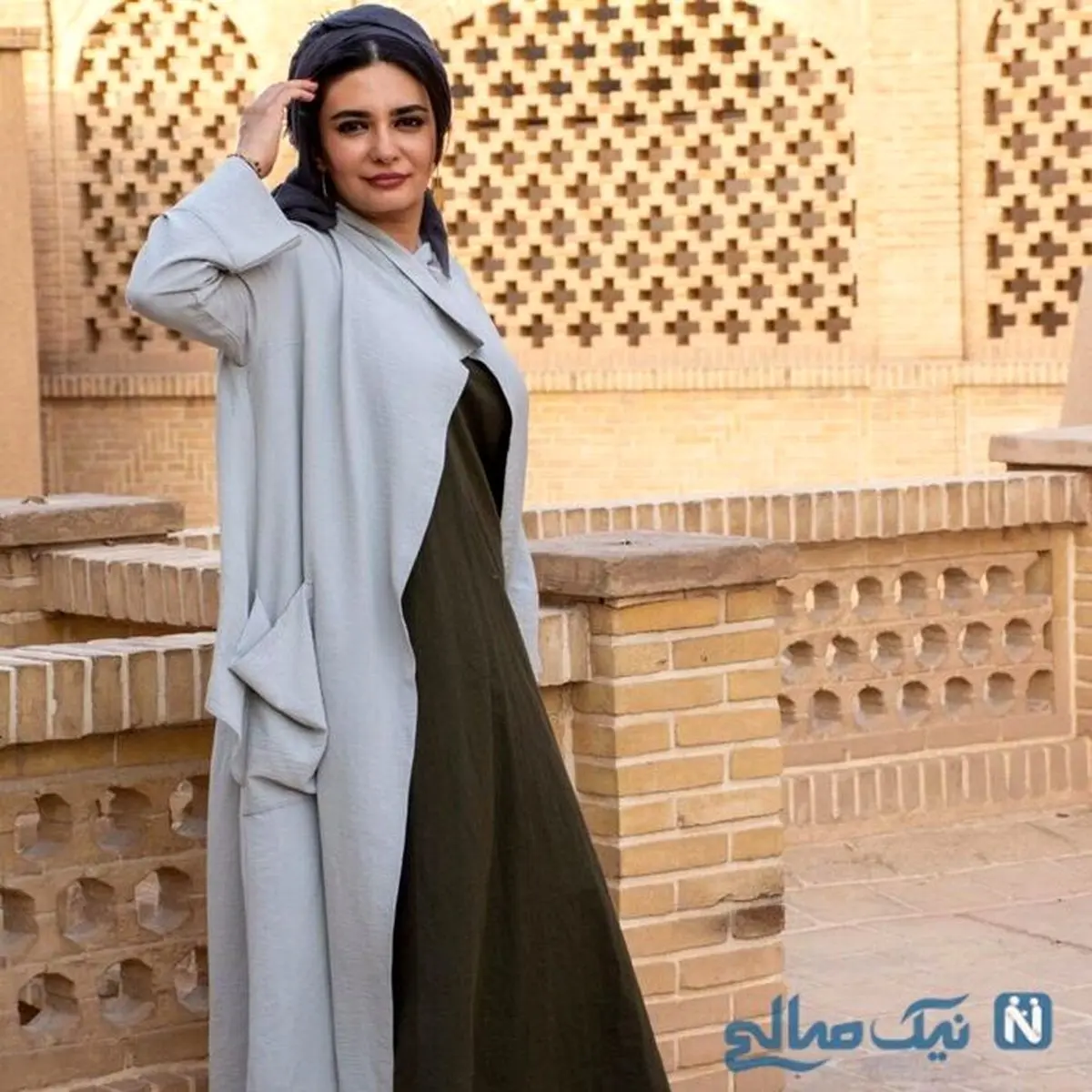 تیپ لیندا کیانی در کاشان + عکس