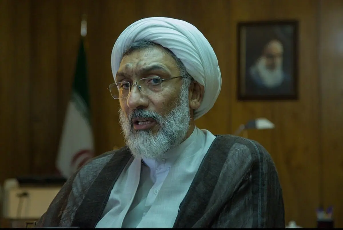 وزیردادگستری: واگذاری خودروهای لوکس قاچاق به دستگاه‌های دولتی، خلاف قانون است