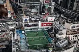 عکسی از یکی از عجیب‌ترین زمین فوتبال‌های جهان