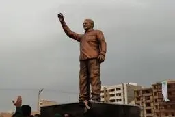 عکسی از تندیس سردار سلیمانی که در اهواز رونمایی شد