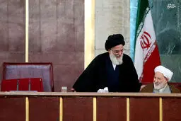 تعارف آیت الله شاهرودی به آیت الله یزدی برای نشستن بر صندلی ریاست مجلس خبرگان/عکس