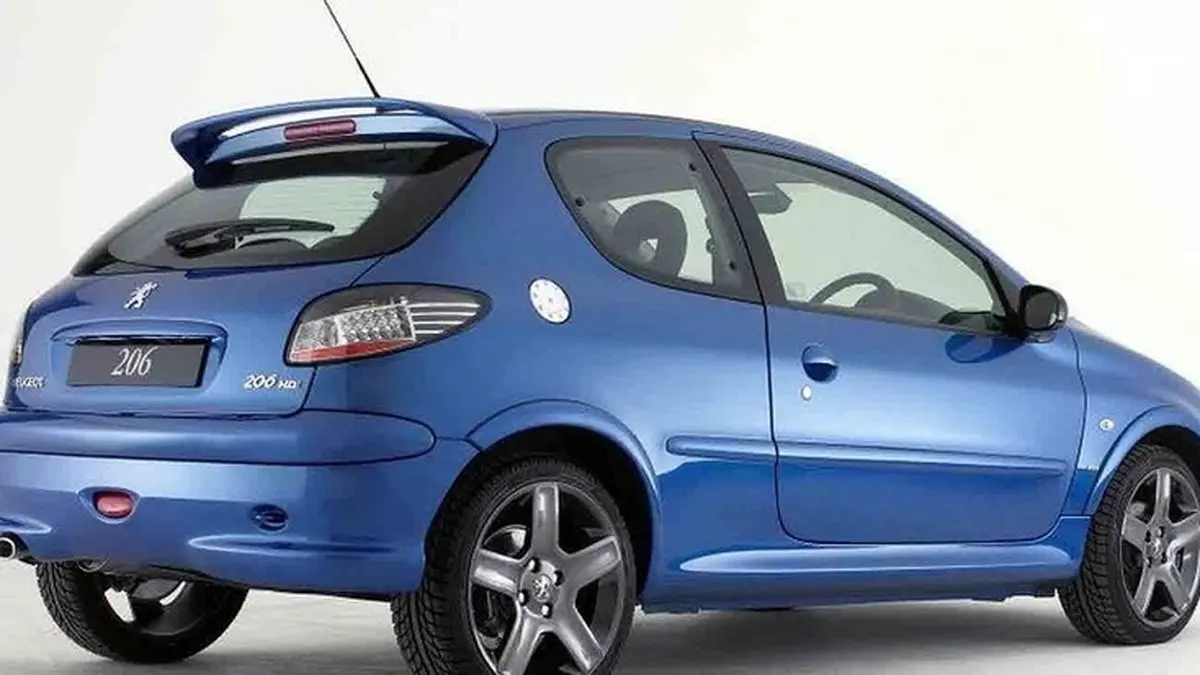 قیمت پژو 206 ، قیمت پراید و دیگر خودروها در بازار امروز چهارشنبه 29 مرداد