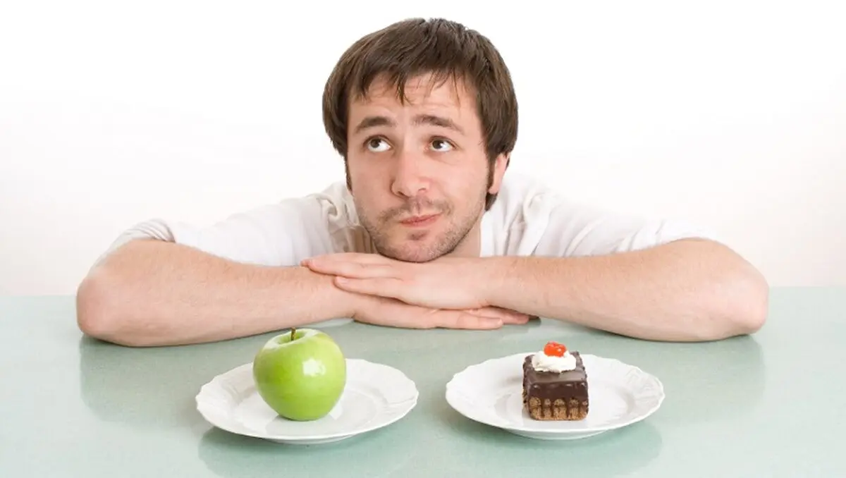 چرا بعد از غذا خوردن مجددا احساس گرسنگی دارید؟
