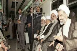 مترو سواری اعضای مجلس خبرگان/ عکس