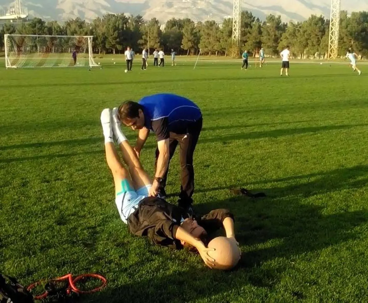 تمرينات اختصاصي حنيف عمران زاده (عکس)