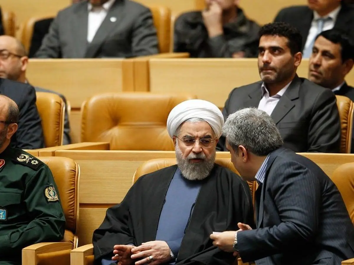 اخم روحانی به معاون جوانش! /عکس