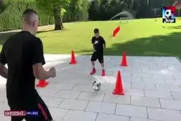 تمرینات خانگی ریبری و پسرش در دوران قرنطینه + ویدئو