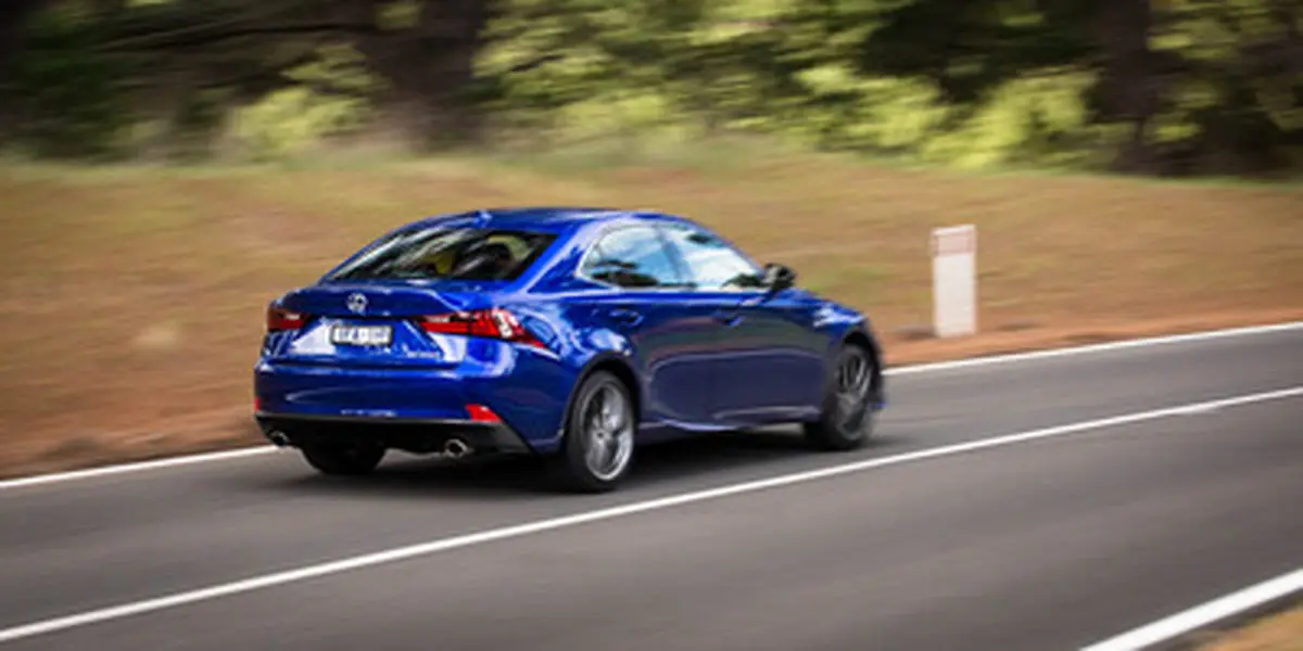 تصاویر خیره کننده از خودرو لوکسی که یک میلیونی شد!