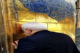 ظریف زائر حرم امام حسین(ع)/ عکس