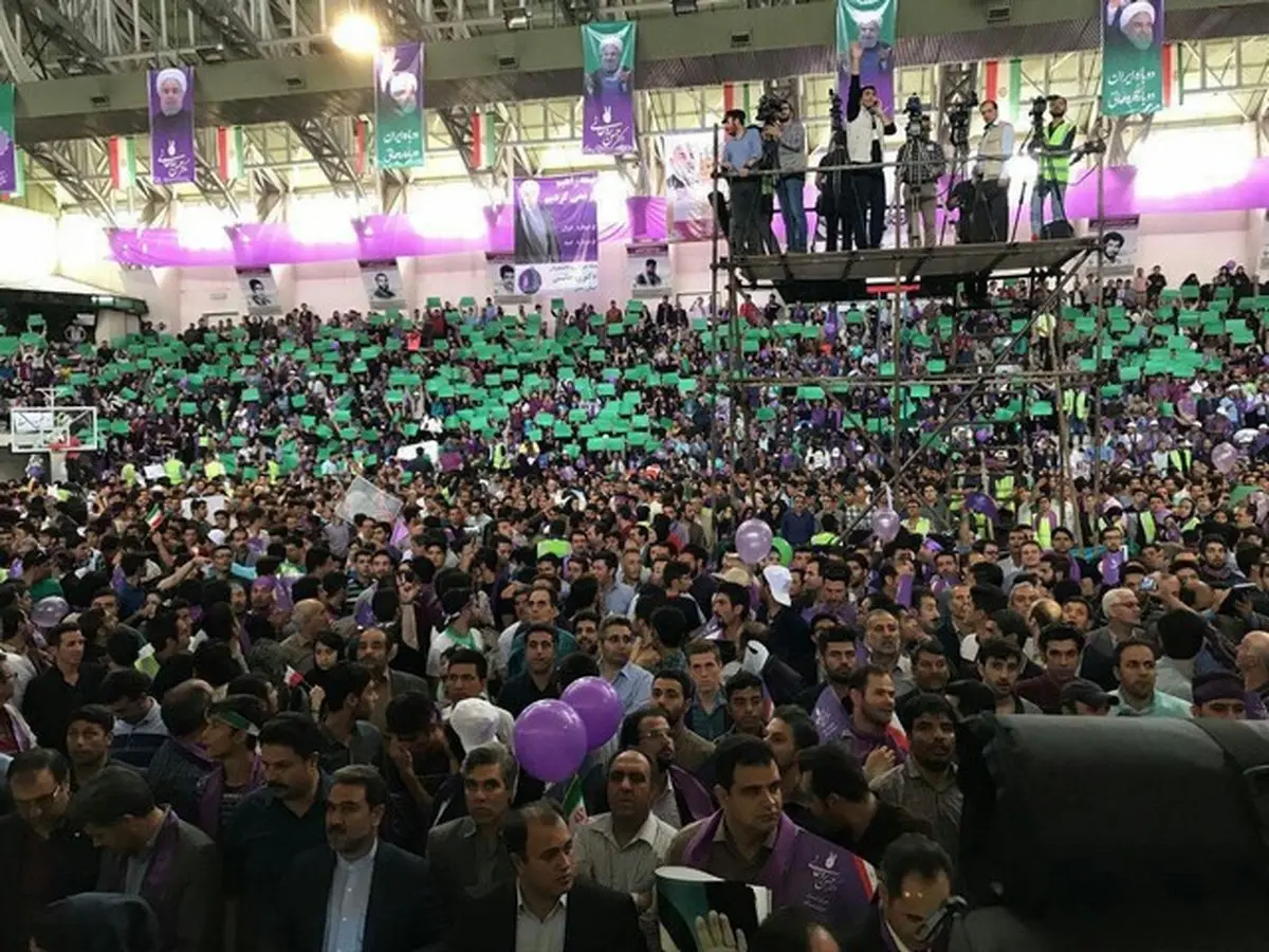 حامیان روحانی در زنجان/عکس