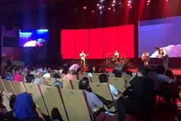 مجتبی محرمی در کنسرت بنیامین /عکس