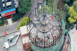 ساخت‌وسازهای عجیب در چین+ عکس