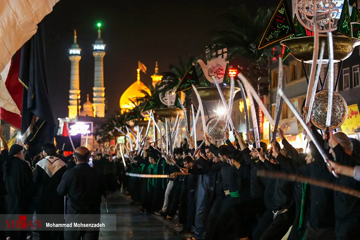 تصاویری از مراسم مشق شمشیر هیات نجف اشرف قم