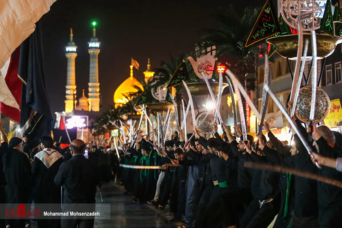 تصاویری از مراسم مشق شمشیر هیات نجف اشرف قم
