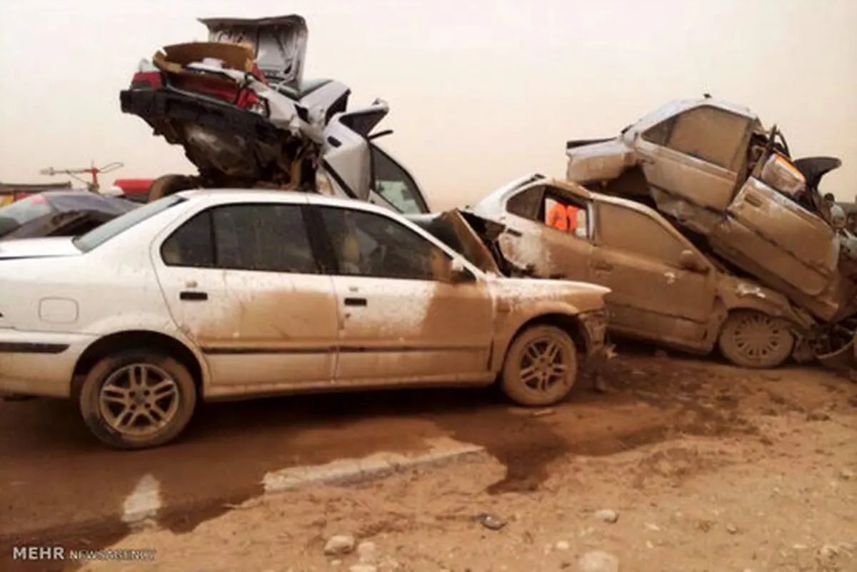 تصادف وحشتناک با 8 کشته به دلیل گردوخاک خوزستان /گزارش تصویری