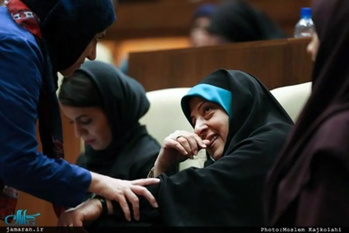 نشست فعالان فضای مجازی با معاون رئیس جمهور/تصاویر