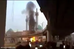 آتش‌زدن آرامگاه محمد باقر حکیم در نجف/ اعلام عزای عمومی در عراق + عکس