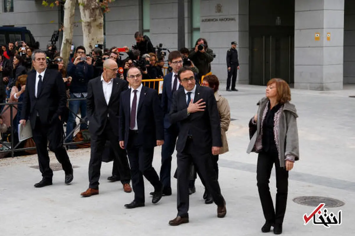 حضور رهبران جدایی‌ طلب کاتالونیا در دادگاه/تصاویر