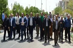 راهپیمایی خصوصی آقای نماینده در روز قدس!/عکس