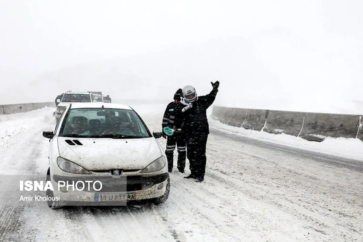 امدادرسانی به ۳۰۶ حادثه دیده در برف و کولاک لرستان