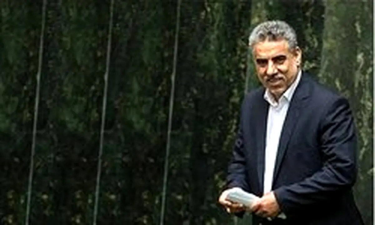 سخنگوی هیأت رئیسه مجلس تشریح کرد: کدام یک از نماینده ها درخواست آپارتمان کرده بودند؟