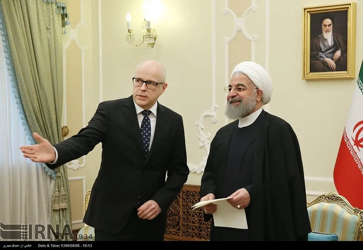 دیدار حسن روحانی با سفرای چهار کشور خارجی/تصاویر