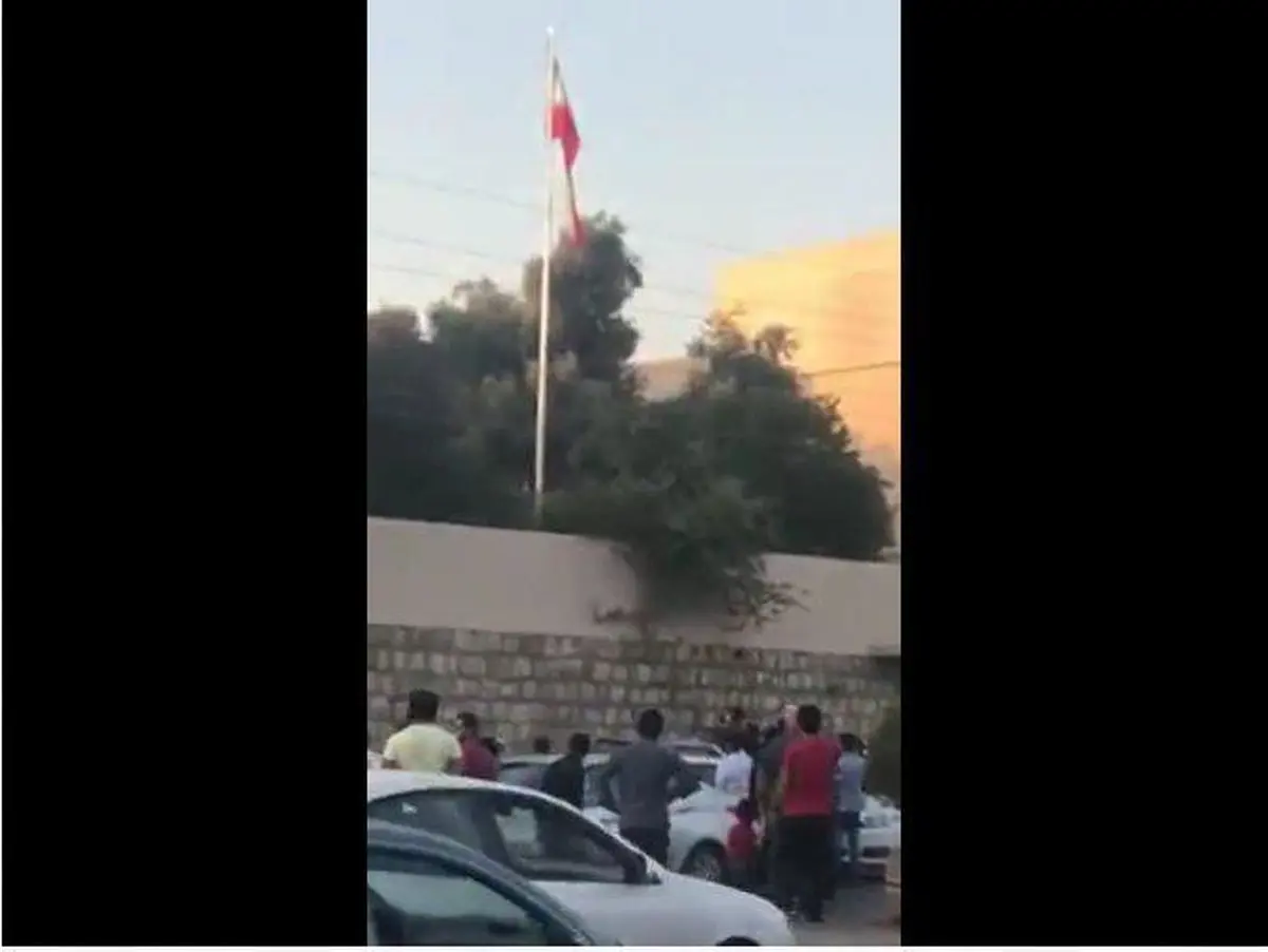 حمله افراد ناشناس به کنسولگری ایران در اربیل+عکس