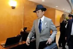 چه کسی جای آبه را می‌گیرد؟