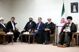 رهبر انقلاب: تجلیل از بزرگان دین تجلیل از معارف الهی و کاری لازم برای کشور است