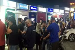 هجوم مردم ترکیه به خودپردازها بعد از کودتا