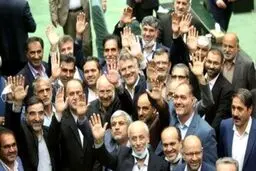 رقابت اصولگرایان برای ریاست فراکسیون اکثریت/ رویارویی قالیباف با زاکانی و حاجی‌بابایی