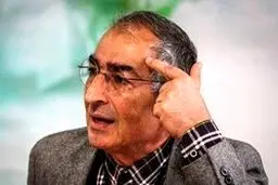 صادق زیباکلام: معتقدم با رأی دادن می‌توانیم از بحران‌ها عبور کنیم