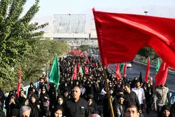 تصاویر / راهپیمایی جاماندگان اربعین در تهران