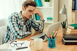در این ساعت از روز خلق و خوی آقایان تغییر می‌کند