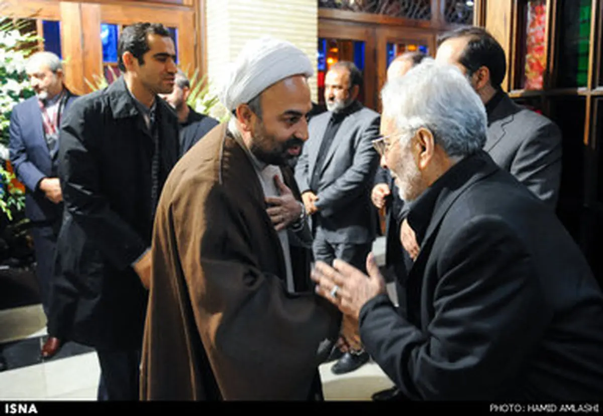 چهره‌ها در مراسم ختم برادر انتظامی/تصاویر