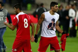 عکس مرتضی پاشایی روی پیراهن بازیکن پرسپولیس