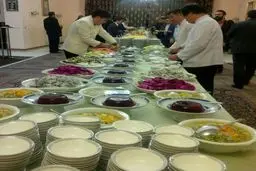 ضیافت شام ظریف در سفارت ایران در پکن/عکس